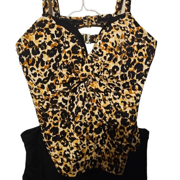 Swimsuits for all Leopard Print Wired 2 Piece Set - Picture 4 of 15
